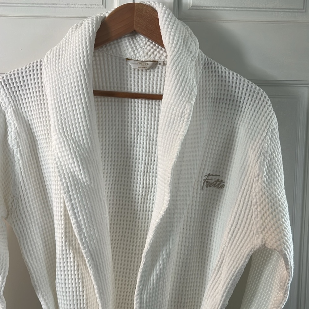 NWOT Frette Waffle Bath Robe - Picture 7 of 7